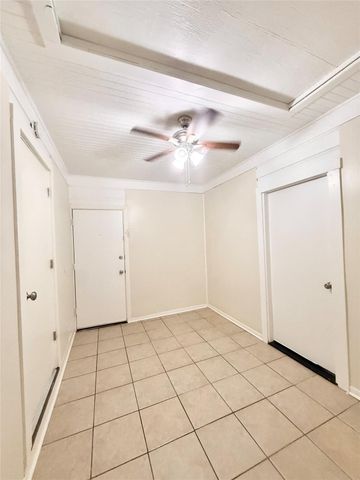 1232 San Felipe Street, Angleton, TX 77515