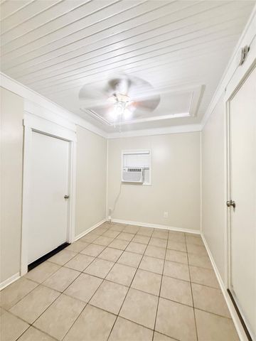 1232 San Felipe Street, Angleton, TX 77515