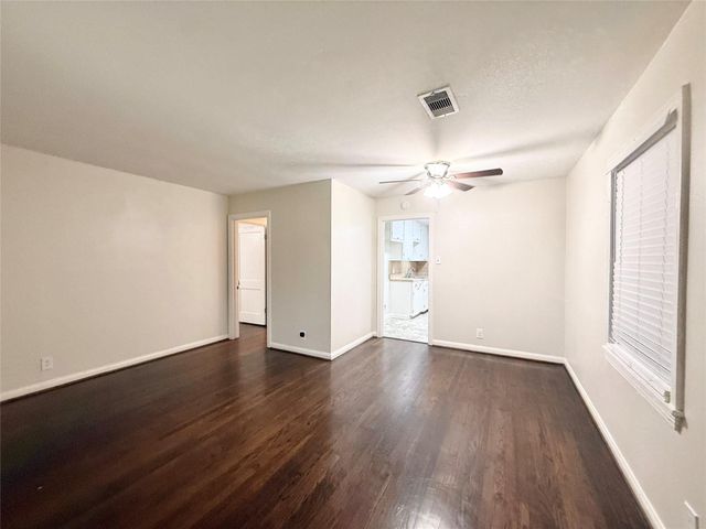 1232 San Felipe Street, Angleton, TX 77515