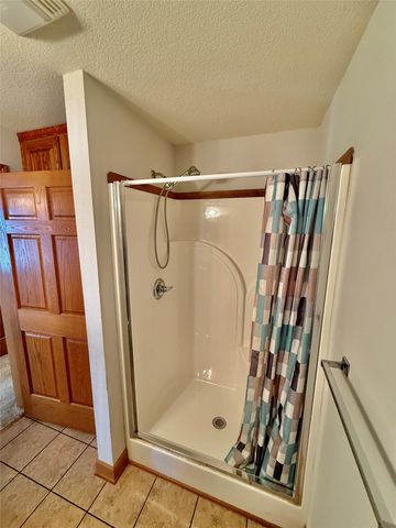 711 16th Avenue U104, Grinnell, IA 50112