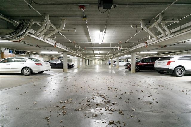 711 16th Avenue U104, Grinnell, IA 50112