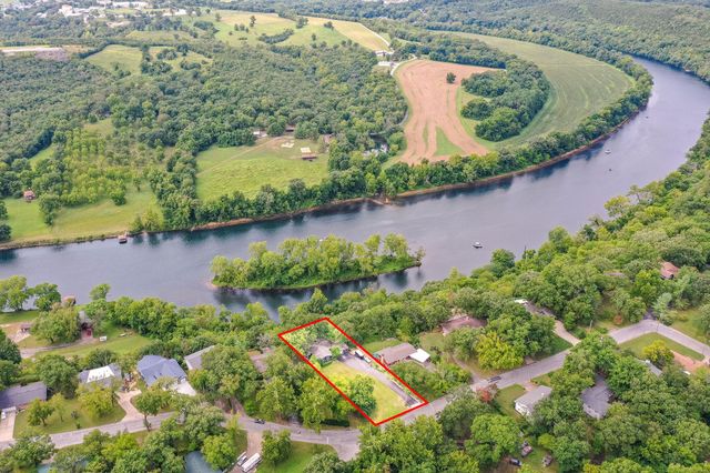 1004 Cliff Drive, Branson, MO 65616