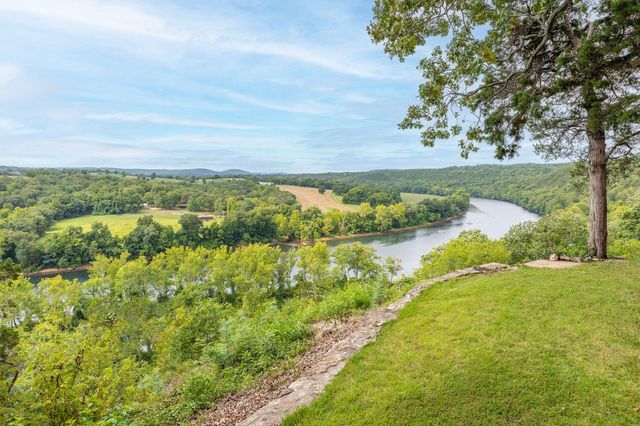 1004 Cliff Drive, Branson, MO 65616