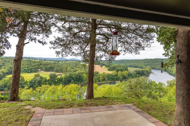 1004 Cliff Drive, Branson, MO 65616