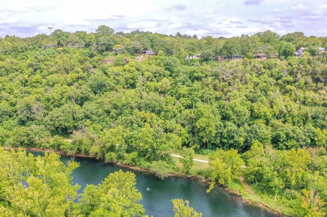 1004 Cliff Drive, Branson, MO 65616