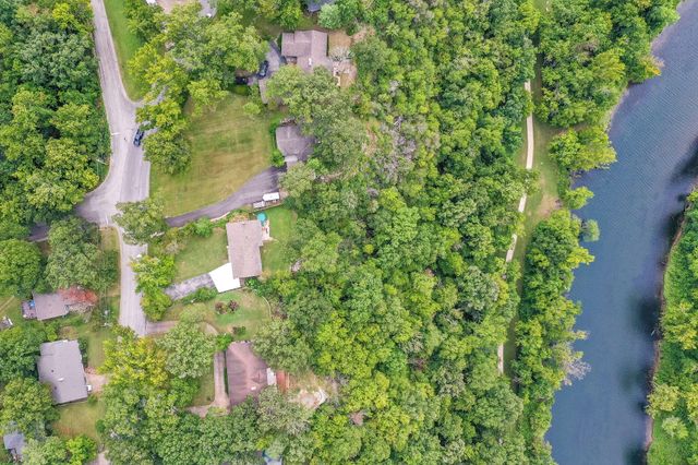 1004 Cliff Drive, Branson, MO 65616