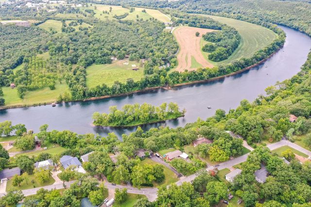 1004 Cliff Drive, Branson, MO 65616