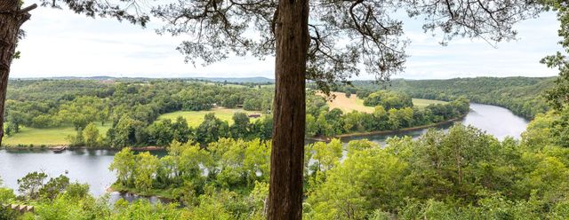 1004 Cliff Drive, Branson, MO 65616
