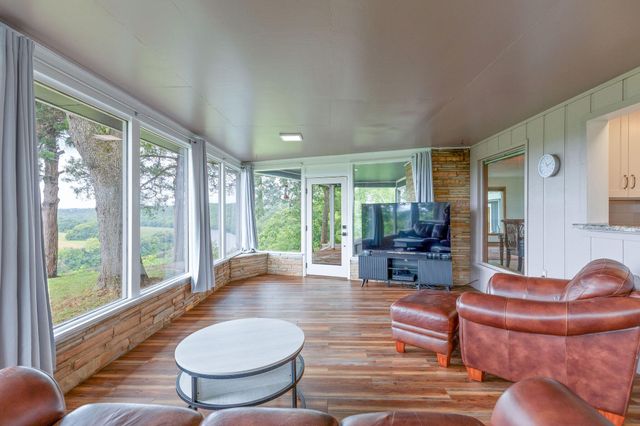 1004 Cliff Drive, Branson, MO 65616
