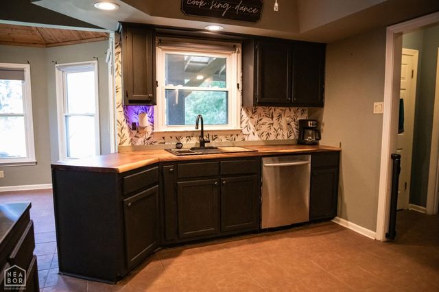 812 Putting Green Drive, Blytheville, AR 72315