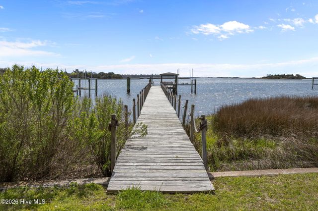 500 Bynum Lane, Swansboro, NC 28584