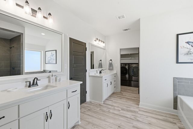 1025 Churchill Lane, Millsap, TX 76066