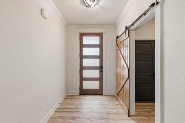 1025 Churchill Lane, Millsap, TX 76066