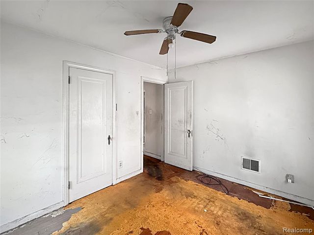 13334 Elmdale Street, Detroit, MI 48213