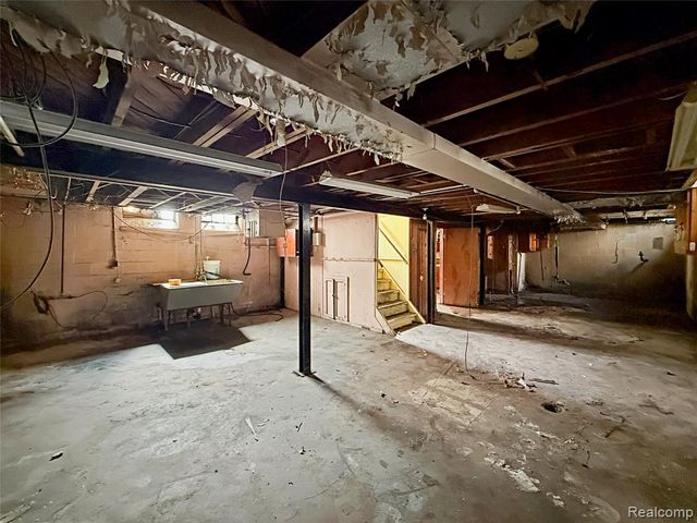 13334 Elmdale Street, Detroit, MI 48213