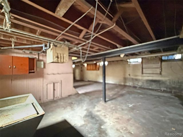 13334 Elmdale Street, Detroit, MI 48213