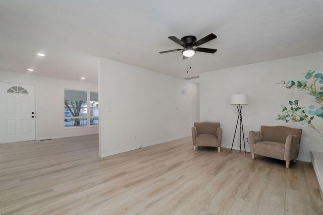 1156 East Greenwood Street, Springfield, MO 65807