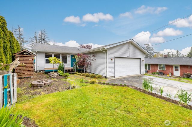 942 Walker Avenue, Oak Harbor, WA 98277