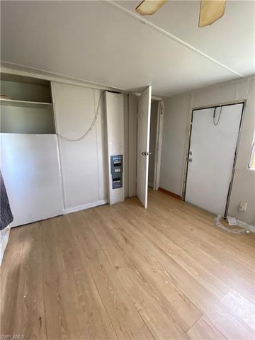 8086 Heck DR 6, North Fort Myers, FL 33917