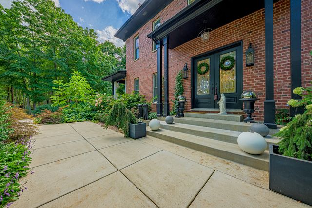 20600 S Old Wolf Road, Mokena, IL 60448