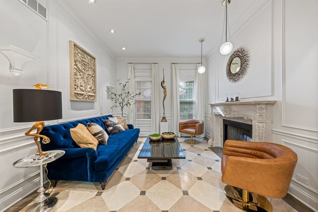 20600 S Old Wolf Road, Mokena, IL 60448