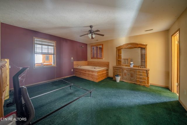 1438 AM King Way, Sevierville, TN 37876