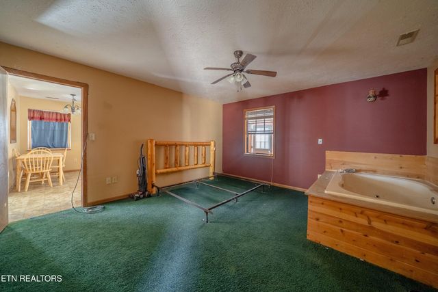 1438 AM King Way, Sevierville, TN 37876