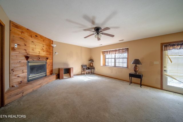 1438 AM King Way, Sevierville, TN 37876