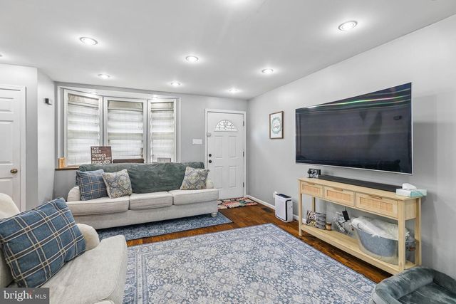 6126 MULBERRY ST, Philadelphia, PA 19135