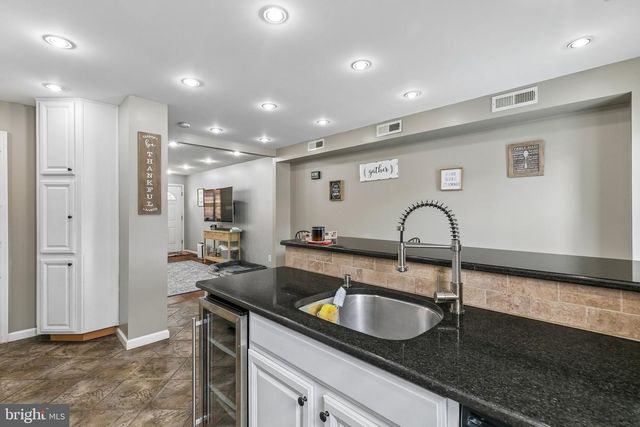 6126 MULBERRY ST, Philadelphia, PA 19135