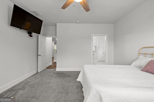 109 Vivian Lane, Peachtree City, GA 30269