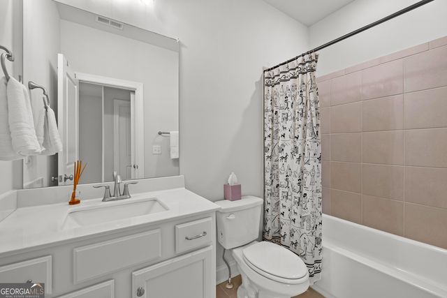 109 Vivian Lane, Peachtree City, GA 30269