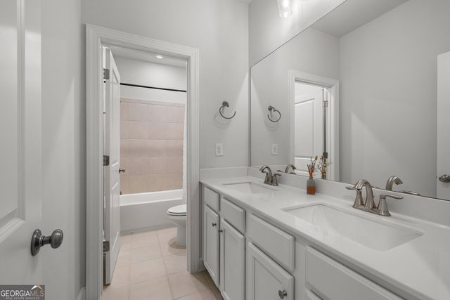 109 Vivian Lane, Peachtree City, GA 30269