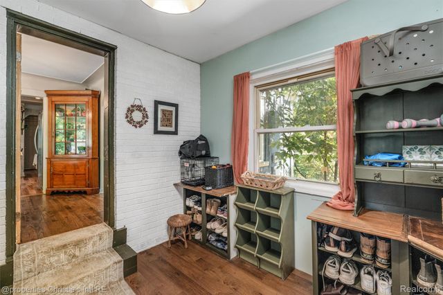 24379 Tamarack Trail, Southfield, MI 48075