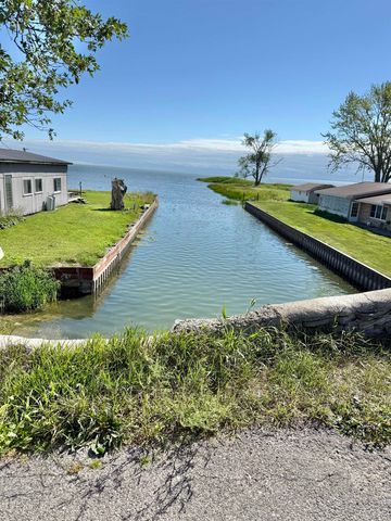 5920 Avalon Road, Pinconning, MI 48650