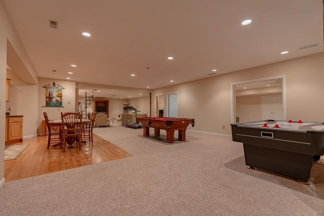 15644 NW Marshallville St, Canal Fulton, OH 44614