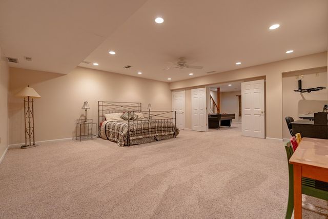 15644 NW Marshallville St, Canal Fulton, OH 44614