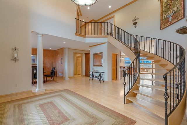 15644 NW Marshallville St, Canal Fulton, OH 44614