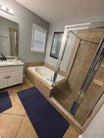 6213 EASTWOOD GLEN Place, Montgomery, AL 36117