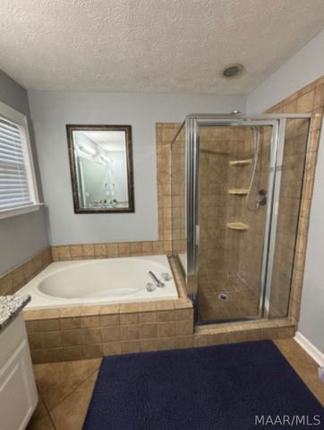 6213 EASTWOOD GLEN Place, Montgomery, AL 36117