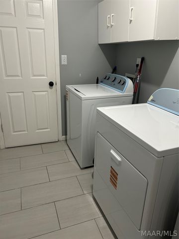 6213 EASTWOOD GLEN Place, Montgomery, AL 36117