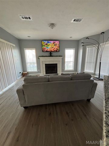 6213 EASTWOOD GLEN Place, Montgomery, AL 36117