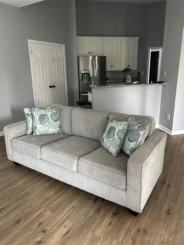 6213 EASTWOOD GLEN Place, Montgomery, AL 36117