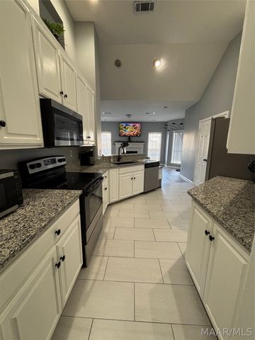 6213 EASTWOOD GLEN Place, Montgomery, AL 36117