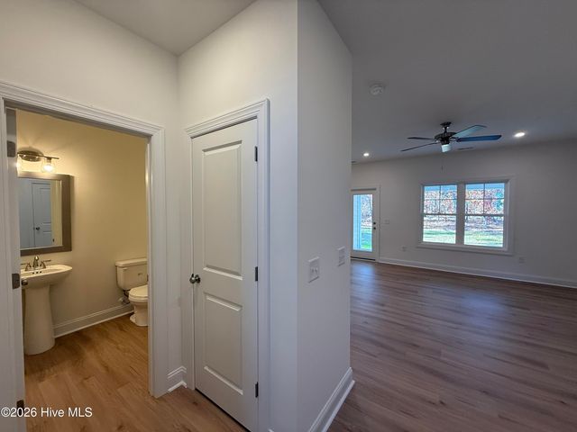 724 Blue Bird Drive, Vass, NC 28394