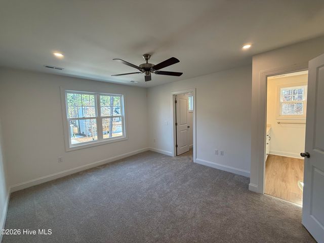 724 Blue Bird Drive, Vass, NC 28394