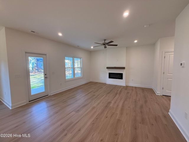 724 Blue Bird Drive, Vass, NC 28394