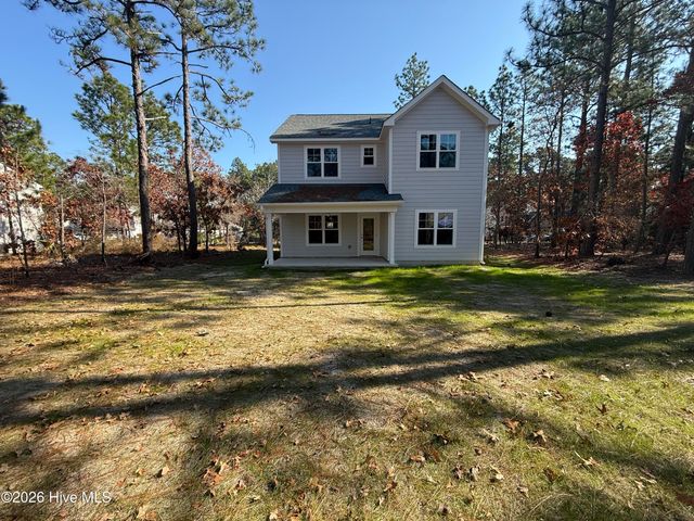 724 Blue Bird Drive, Vass, NC 28394