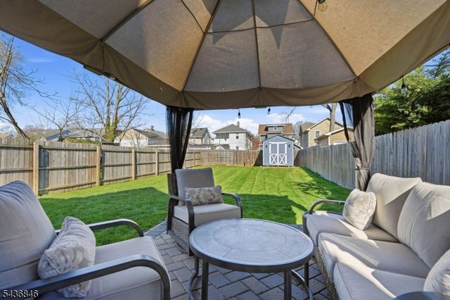 538 W Broad St, Westfield Town, NJ 07090