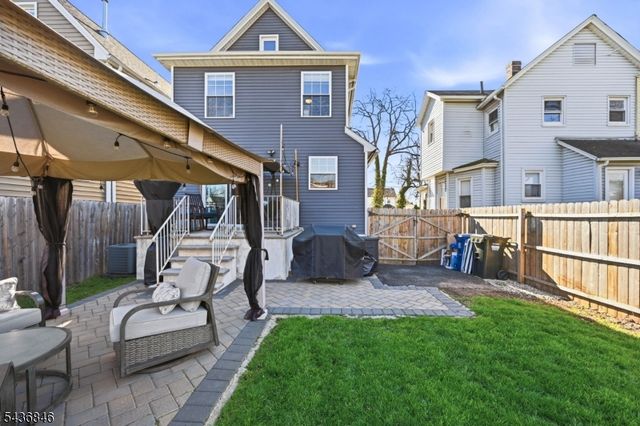 538 W Broad St, Westfield Town, NJ 07090